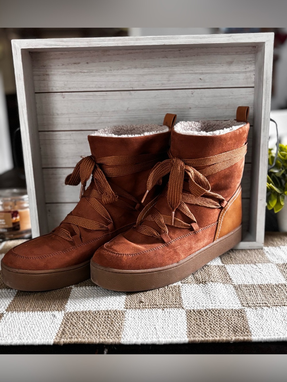 Brown/Cognac faux-suede winter boots